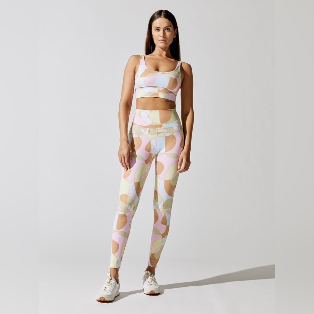 Beach Riot Multicolor Abstract Leggings - Picture 4 of 11